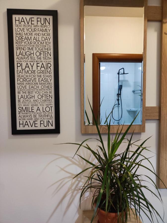 Apartment Alacaster With Private Parking